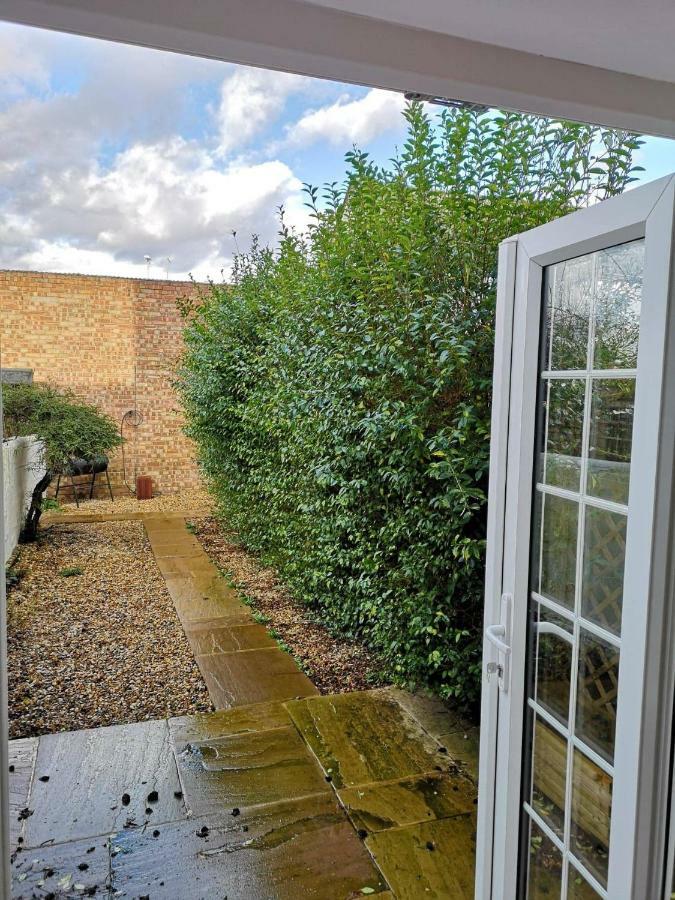 Guildford Town House Villa Dış mekan fotoğraf